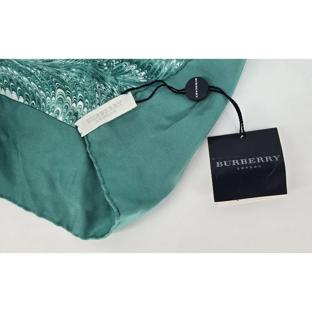 NWT Burberry London 100% Silk Scarf In Sea Green Wave Pattern ~27x27‎ Summer